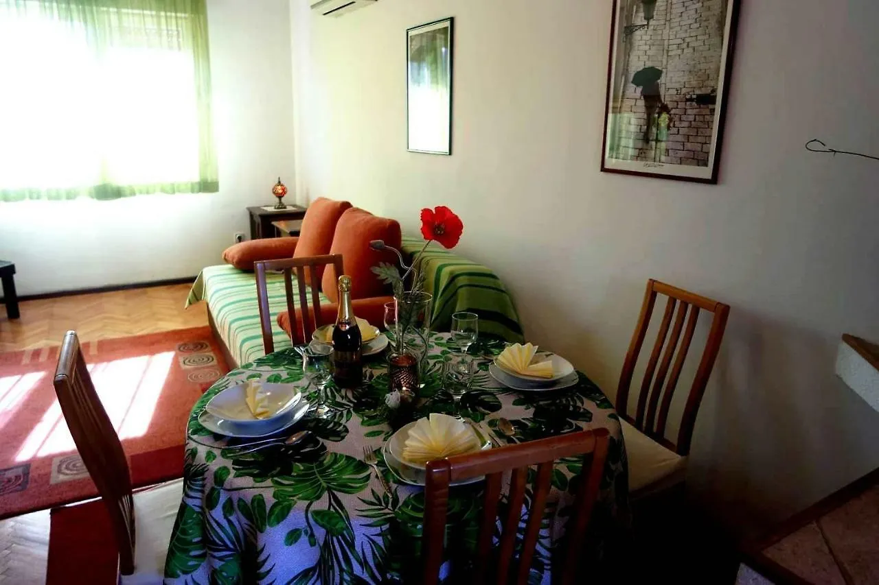 דירות ספליט Apartman Tedi